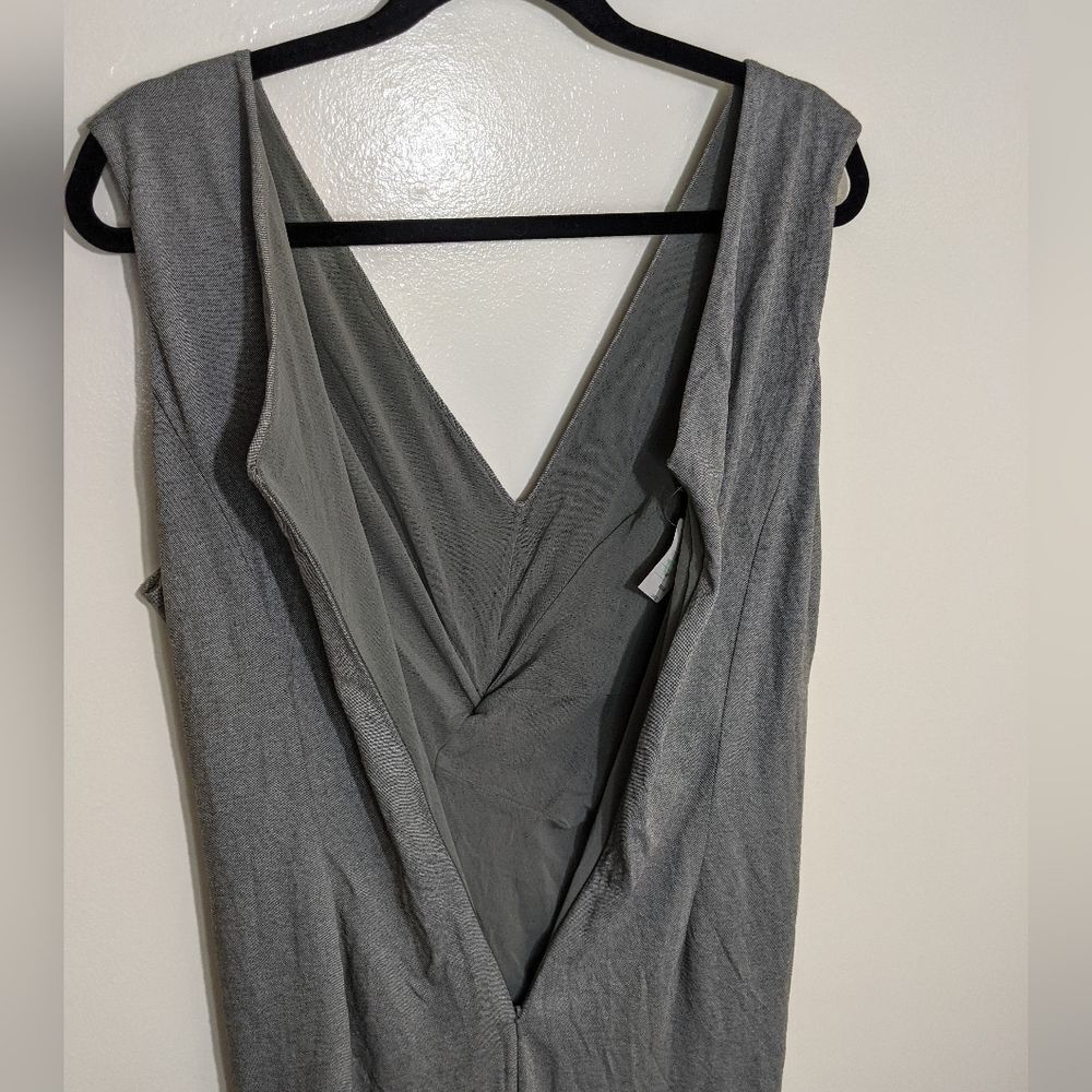Escada V-Neck Sleeveless Knit Sheath Cactus Dress - Picture 9 of 16